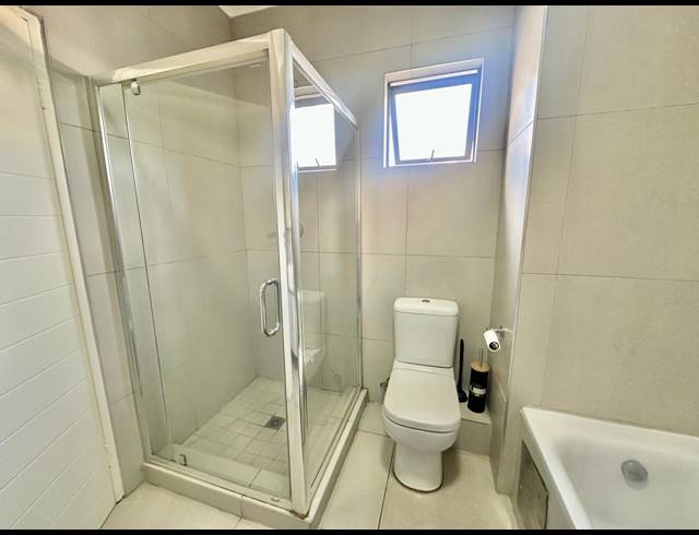 3 BEDROOM APARTMENT FOR SALE IN ERAND GARDENS